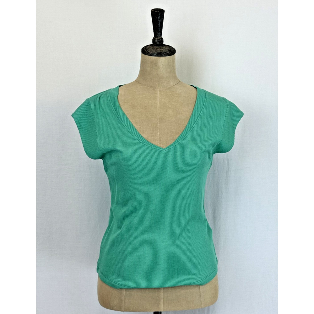 NWT Dear John Boutique Short Sleeve V Neck URI Top #0404 Spring Green Size S